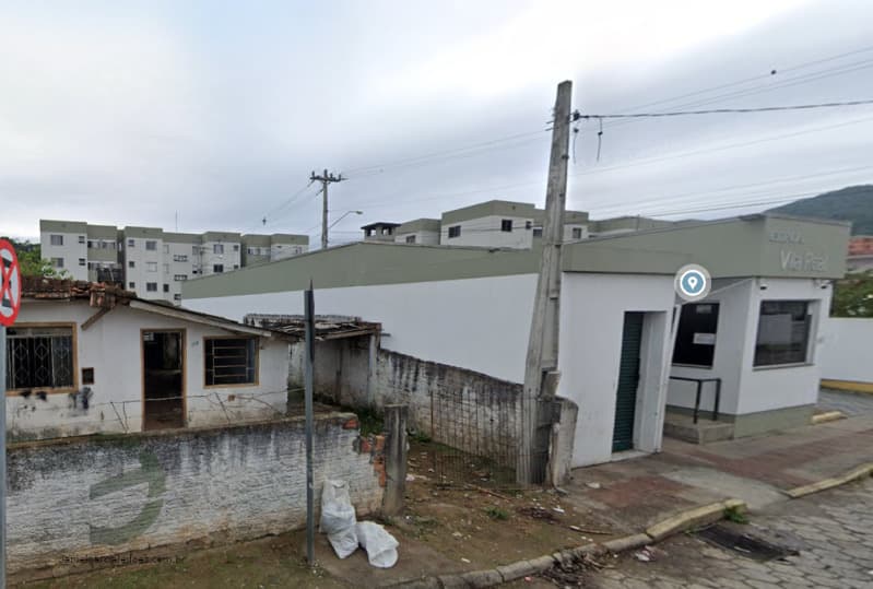 Apartamento em leilão em Biguaçu - SC — LOTE 001 Apartamento