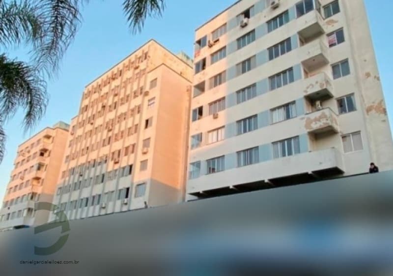 Foto 1 de 3: Terreno em leilão em Criciúma - SC — LOTE 001 Box de Garagem