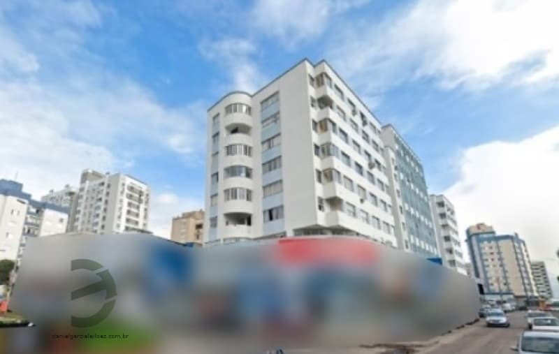 Foto 2 de 3: Terreno em leilão em Criciúma - SC — LOTE 001 Box de Garagem