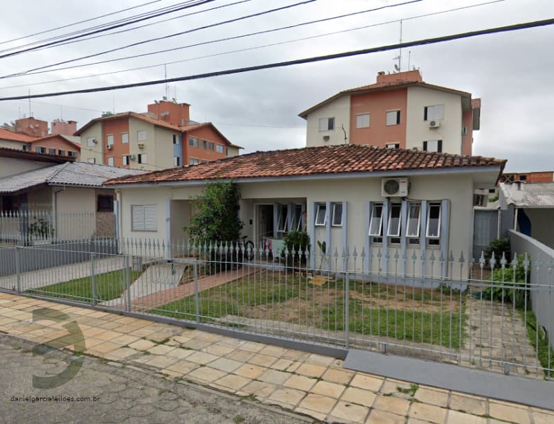 Terreno em leilão em Criciúma - SC — LOTE 001 Imóvel