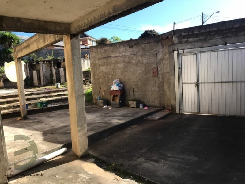 Foto 5 de 10: Terreno em leilão em Curitiba - PR — LOTE 001 Imóvel