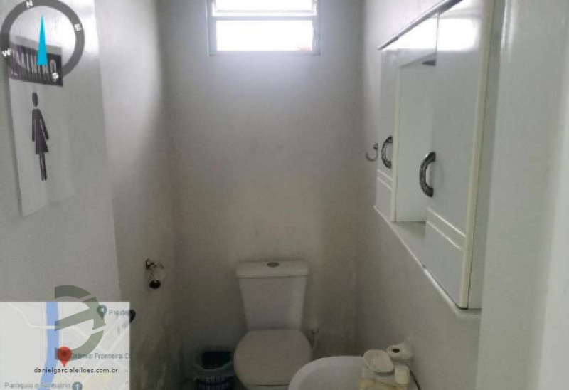 Foto 9 de 13: Comercial em leilão em Araranguá - SC — LOTE 003 Sala Comercial