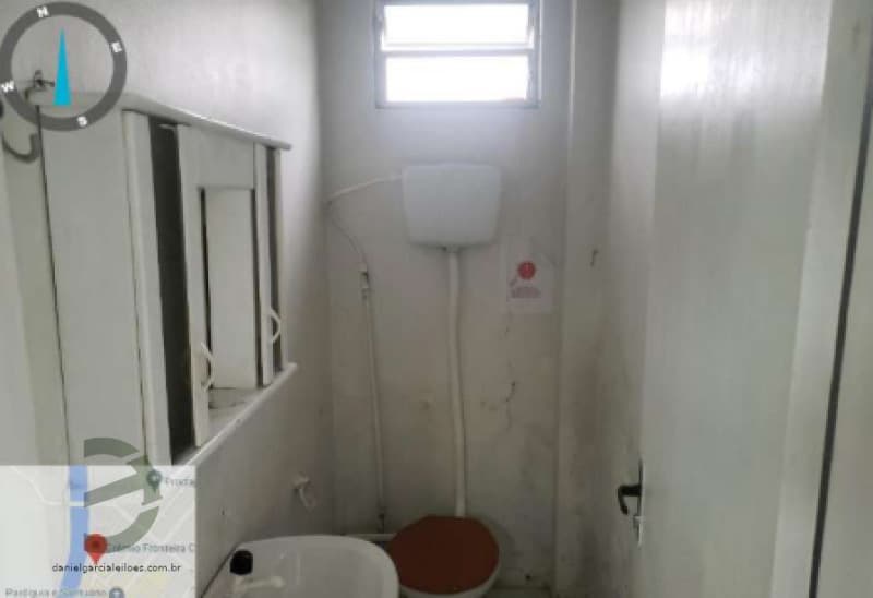 Foto 10 de 13: Comercial em leilão em Araranguá - SC — LOTE 003 Sala Comercial