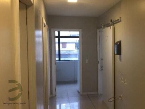Foto 7 de 13: Comercial em leilão em Içara - SC — LOTE 007 Sala Comercial