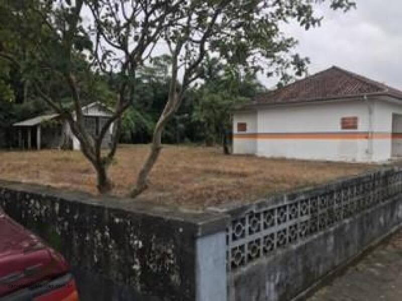 Foto 13 de 26: Terreno em leilão em Joinville - SC — LOTE 001 Imóvel