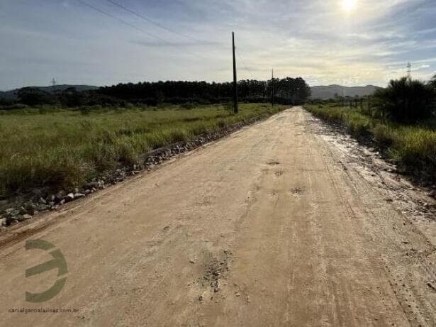 Foto 11 de 11: Terreno em leilão em Imbituba - SC — LOTE 011 Imóvel