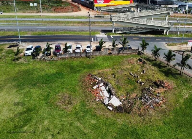 Foto 9 de 13: Terreno em leilão em Içara - SC — LOTE 001 Terreno
