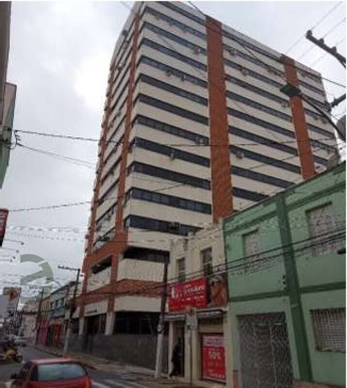 Foto 1 de 20: Comercial em leilão em Bragança Paulista - SP, bairro Centro — LOTE 001 Sala e Vaga de Garagem