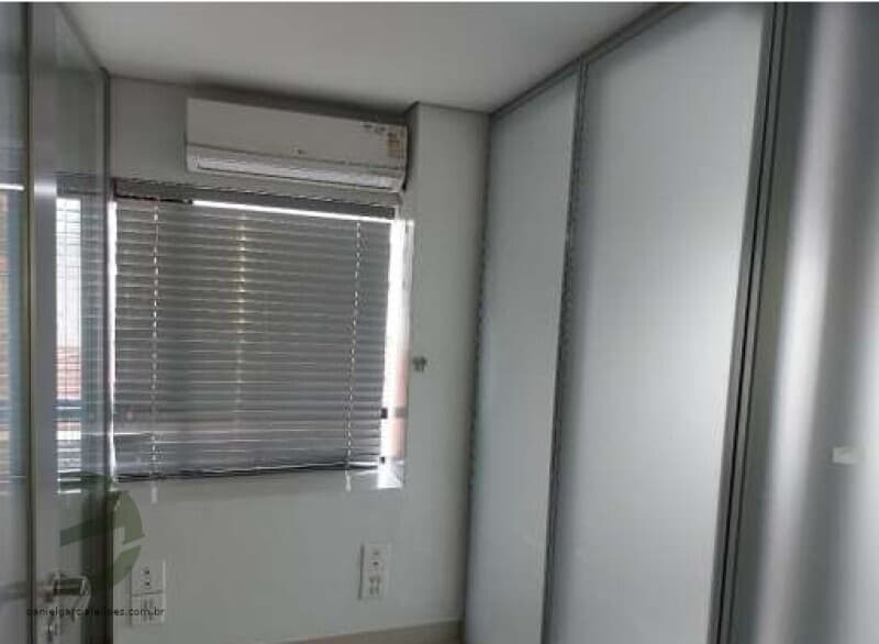 Foto 17 de 20: Comercial em leilão em Bragança Paulista - SP, bairro Centro — LOTE 001 Sala e Vaga de Garagem