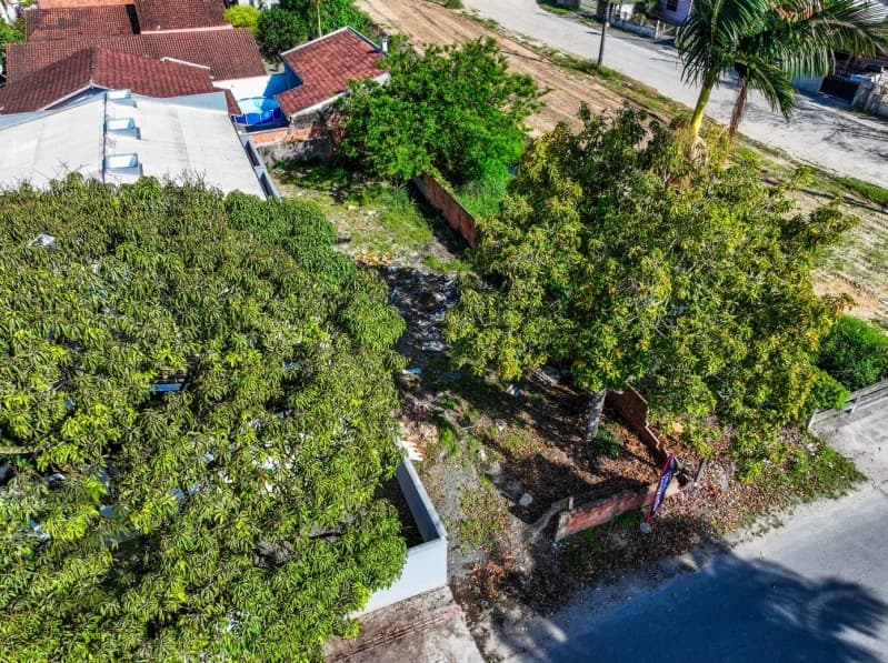 Foto 5 de 16: Terreno em leilão em Joinville - SC, bairro Paranaguamirim — LOTE 003 Terreno