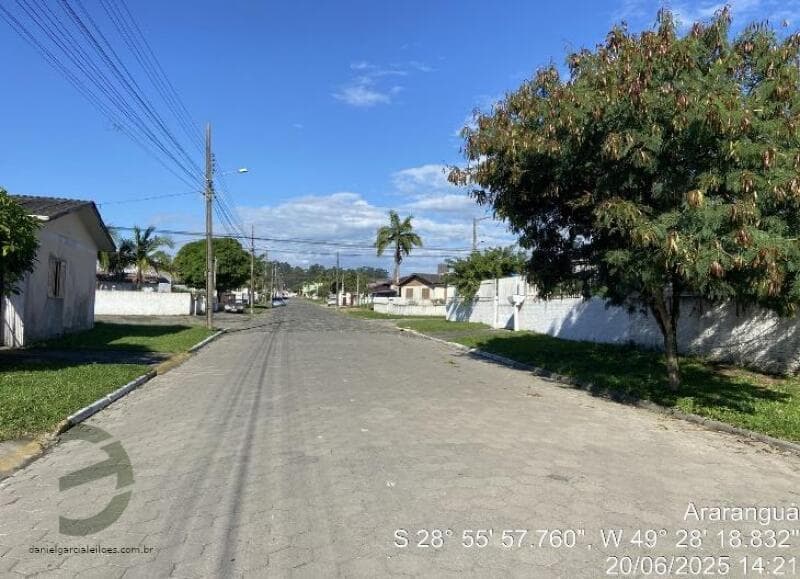Foto 2 de 12: Casa em leilão em Araranguá - SC, bairro Coloninha — LOTE 012 Imóvel