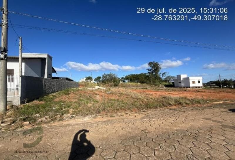 Foto 3 de 12: Terreno em leilão em Içara - SC, bairro Poço Três — LOTE 013 Imóvel