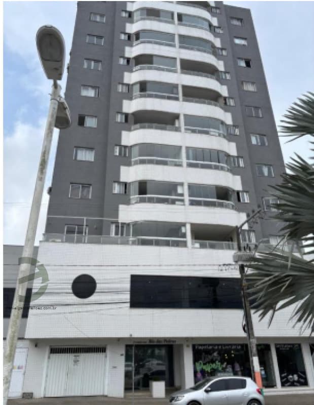 Apartamento em leilão em Camboriú - SC, bairro Areias — LOTE 001 Apartamento
