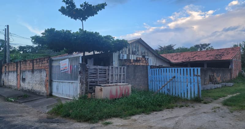 Terreno em leilão em Capivari De Baixo - SC, bairro Santo Andre — LOTE 001 Imóvel