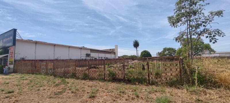 Foto 7 de 12: Terreno em leilão em Palmas - TO, bairro Loteamento Palmas 2ª Etapa Fase I — LOTE 001 Terreno