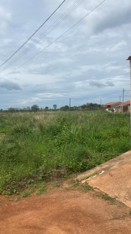 Foto 4 de 8: Terreno em leilão em Flores De Goiás - GO, bairro Jardim Alvorada — LOTE 016 Terreno
