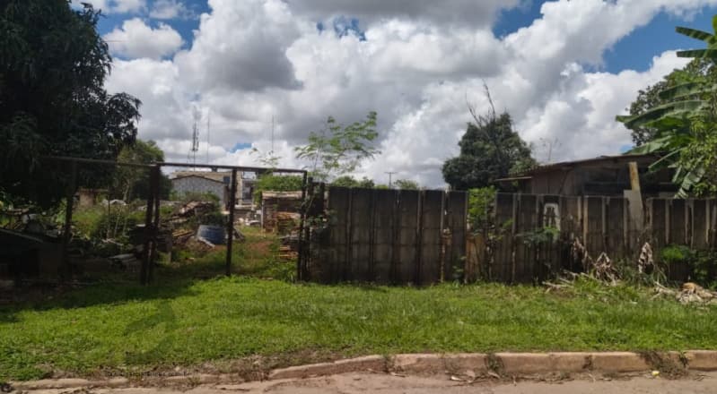 Terreno em leilão em Brasília - DF — LOTE 001 Imóvel