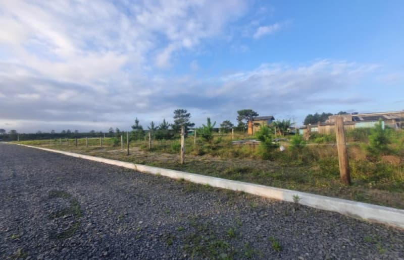 Foto 3 de 4: Terreno em leilão em Passo De Torres - SC — LOTE 001 Terreno