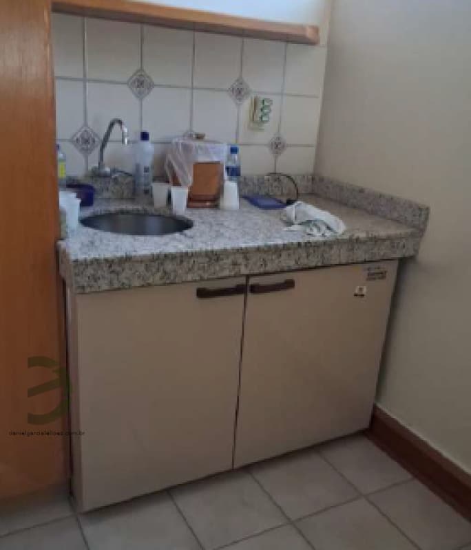 Foto 8 de 13: Comercial em leilão em Chapecó - SC, bairro Líder — LOTE 003 Sala Comercial