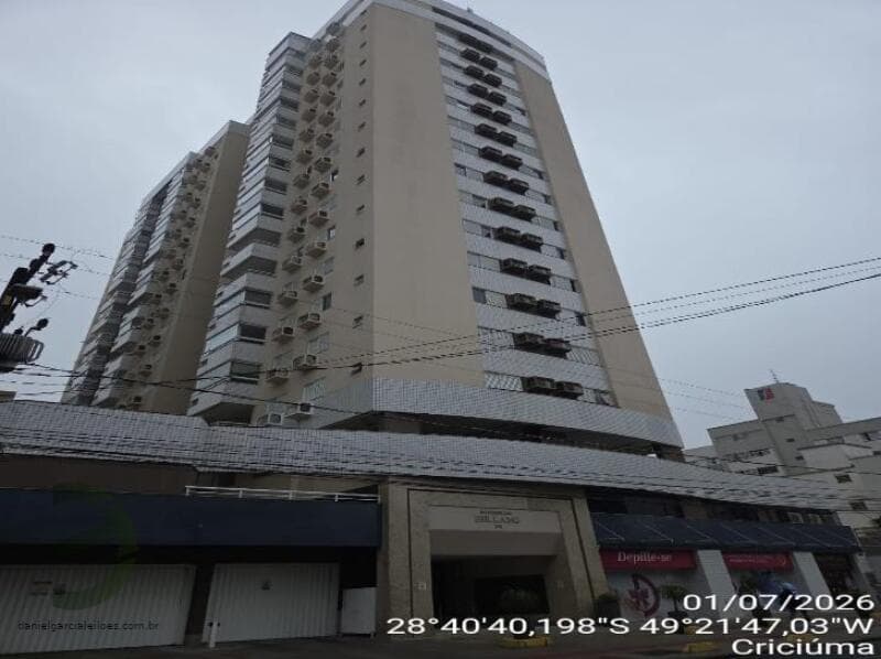Foto 1 de 3: Apartamento em leilão em Criciúma - SC, bairro Centro — LOTE 001 Apartamento e Vaga de Garagem