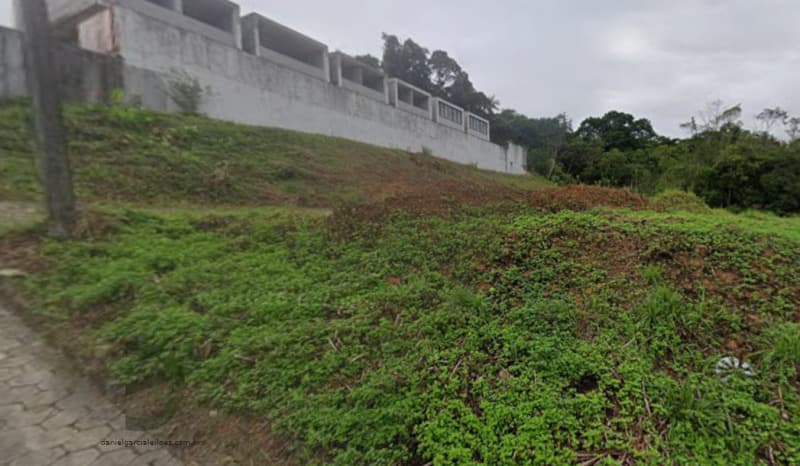 Foto 8 de 8: Terreno em leilão em Joinville - SC, bairro Costa e Silva — LOTE 001 Terreno