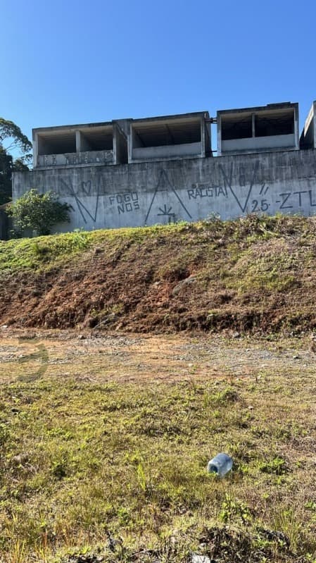 Foto 2 de 8: Terreno em leilão em Joinville - SC, bairro Costa e Silva — LOTE 001 Terreno