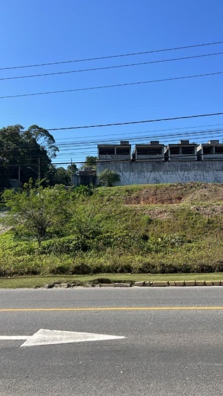Foto 3 de 8: Terreno em leilão em Joinville - SC, bairro Costa e Silva — LOTE 001 Terreno