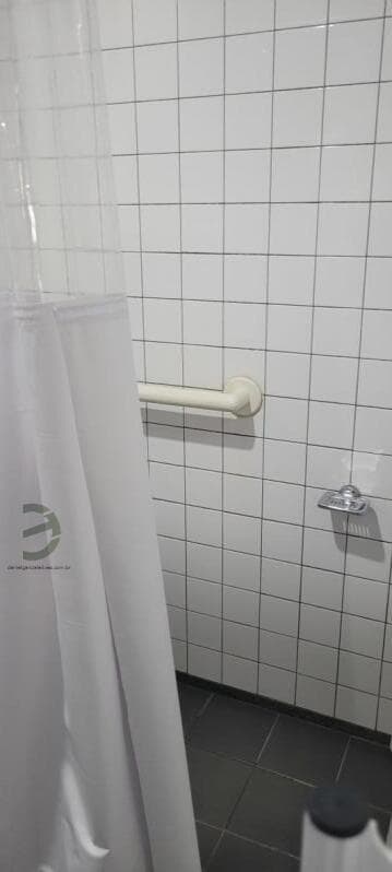 Foto 11 de 12: Apartamento em leilão em Salvador - BA, bairro Vitoria — LOTE 001 Apartamento