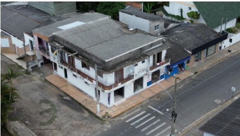 Foto 5 de 6: Terreno em leilão em Passo De Torres - SC, bairro Centro — LOTE 001 Direitos Possessórios