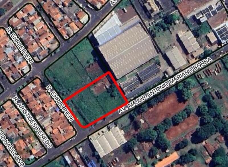 Foto 1 de 11: Terreno em leilão em Araraquara - SP — LOTE 002 Imóvel