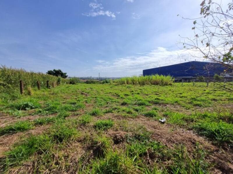 Foto 5 de 11: Terreno em leilão em Araraquara - SP — LOTE 002 Imóvel
