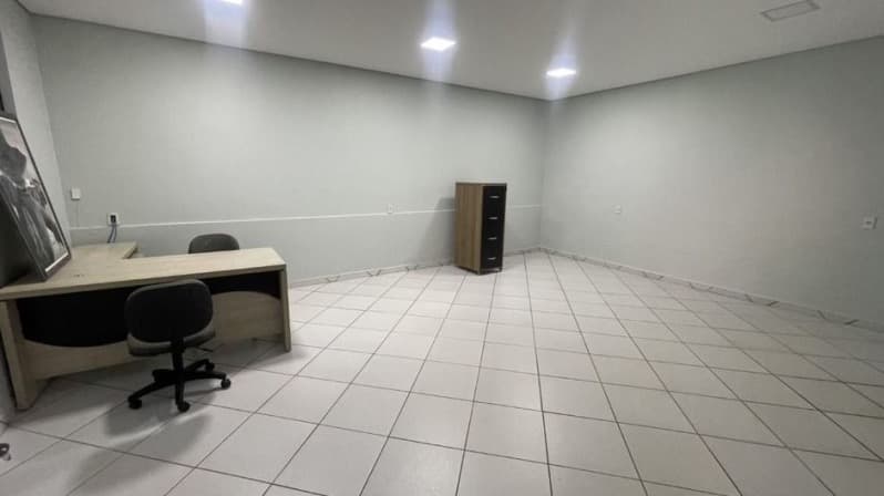 Foto 5 de 22: Comercial em leilão em Ji-paraná - RO — LOTE 001 IMÓVEL RESIDENCIAL E COMERCIAL EM JI-PARANÁ