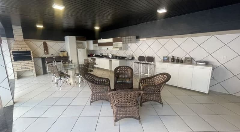 Foto 12 de 22: Comercial em leilão em Ji-paraná - RO — LOTE 001 IMÓVEL RESIDENCIAL E COMERCIAL EM JI-PARANÁ