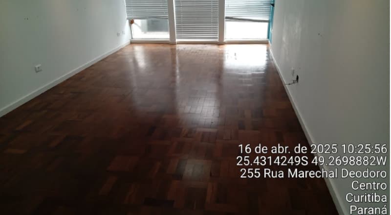 Foto 4 de 22: Apartamento em leilão em Curitiba - PR, bairro Centro — LOTE 001 APARTAMENTO NO CENTRO DE CURITIBA/PR