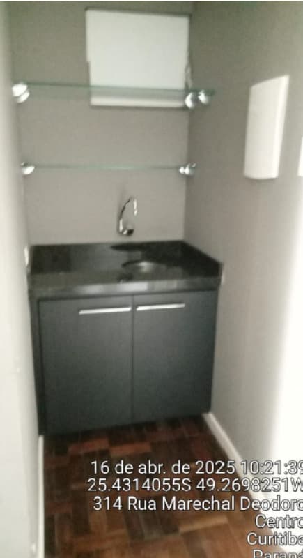 Foto 19 de 22: Apartamento em leilão em Curitiba - PR, bairro Centro — LOTE 001 APARTAMENTO NO CENTRO DE CURITIBA/PR