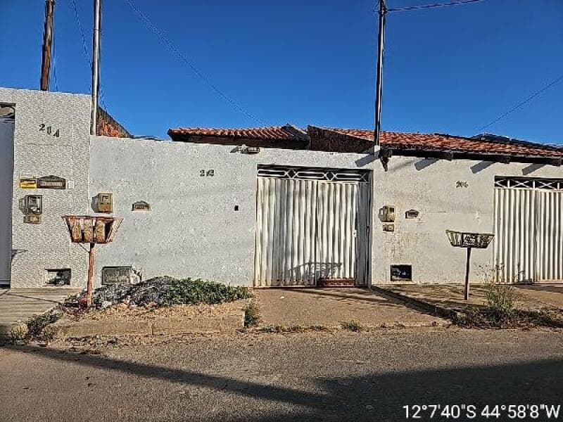 Casa em leilão em Barreiras - BA — LOTE 005 Casa