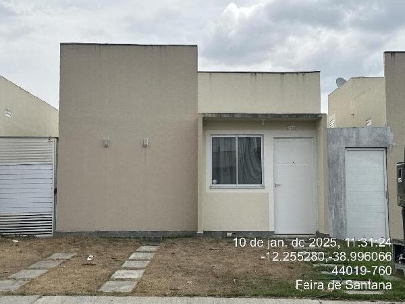 Casa em leilão em Feira De Santana - BA — LOTE 010 Casa