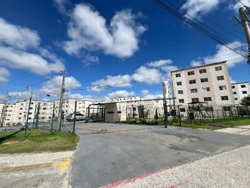 Apartamento em leilão em Salvador - BA — LOTE 025 Apartamento