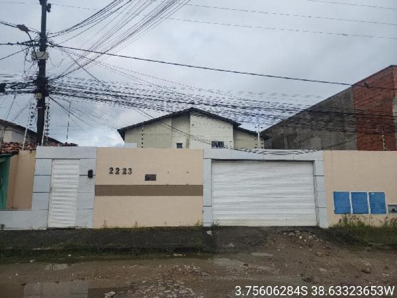 Apartamento em leilão em Caucaia - CE — LOTE 023 Apartamento