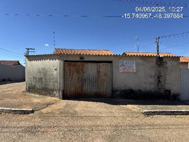 Casa em leilão em Cocalzinho De Goiás - GO — LOTE 053 Casa