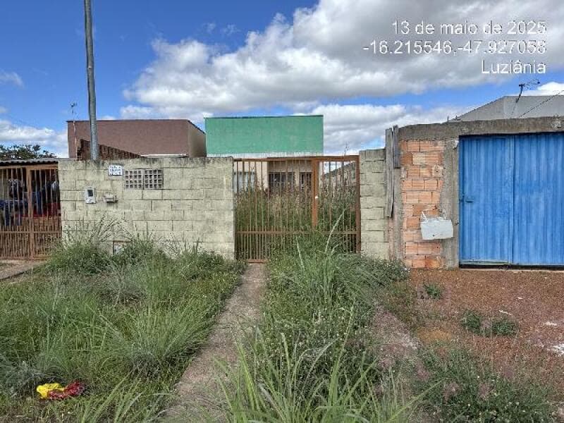 Casa em leilão em Luziânia - GO — LOTE 086 Casa