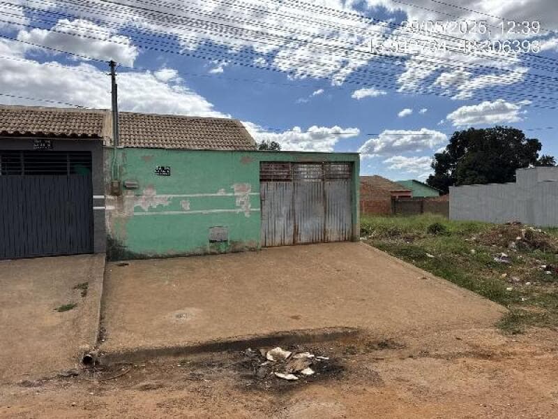 Casa em leilão em Santo Antônio Do Descoberto - GO — LOTE 087 Casa