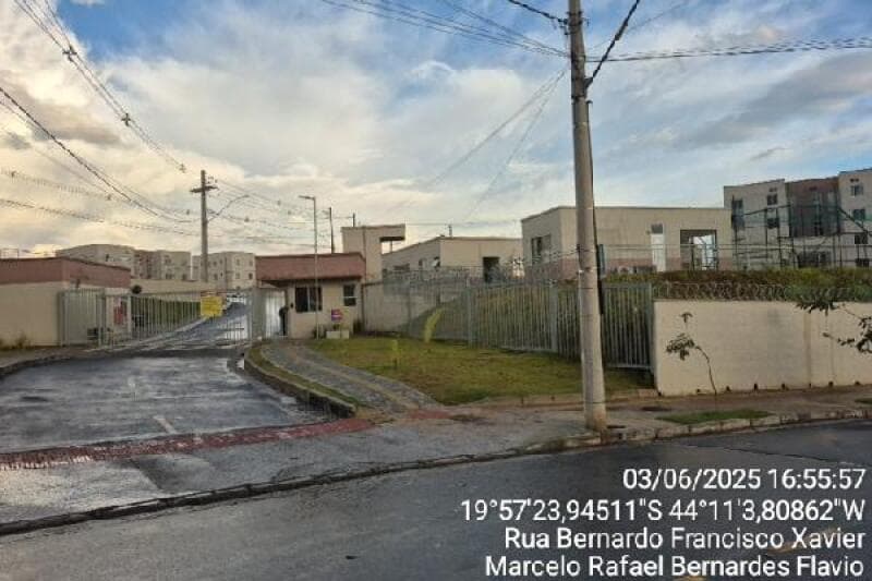 Apartamento em leilão em Betim - MG — LOTE 139 Apartamento
