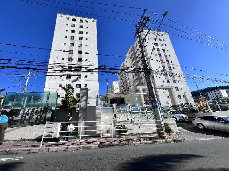 Apartamento em leilão em Juiz De Fora - MG — LOTE 130 Apartamento