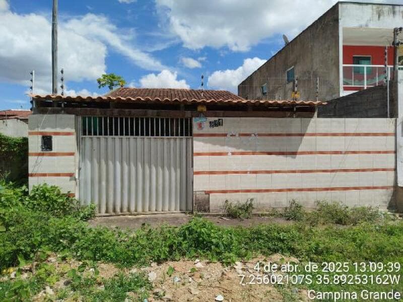 Casa em leilão em Campina Grande - PB — LOTE 190 Casa