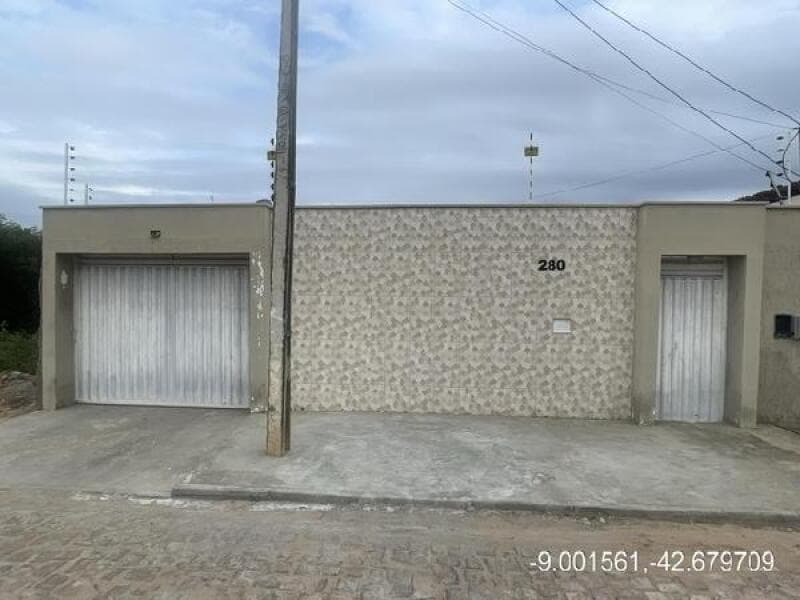 Casa em leilão em São Raimundo Nonato - PI — LOTE 225 Casa