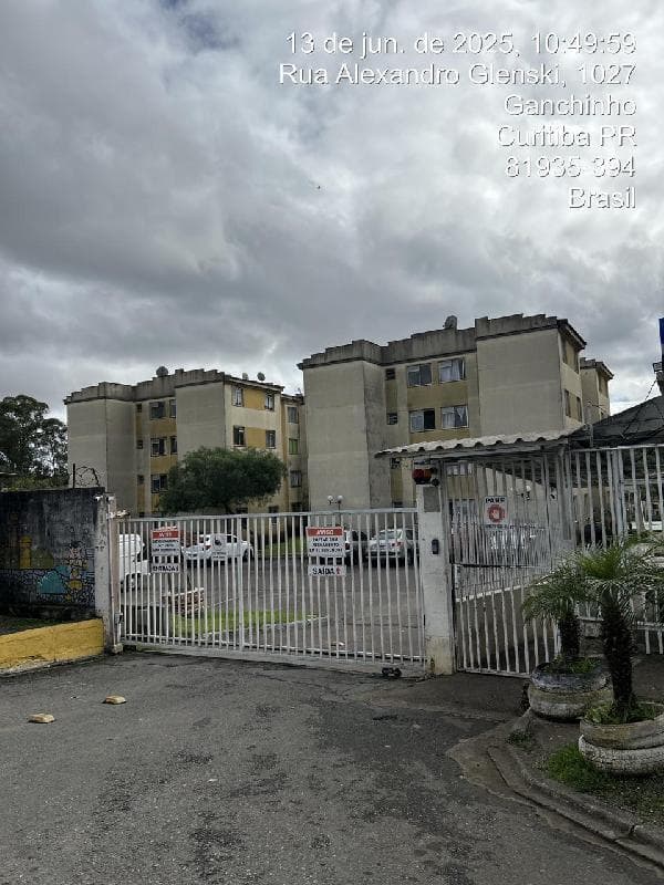 Apartamento em leilão em Curitiba - PR — LOTE 205 Apartamento