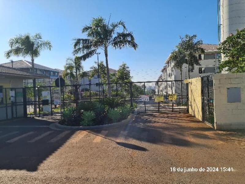 Apartamento em leilão em Londrina - PR — LOTE 211 Apartamento