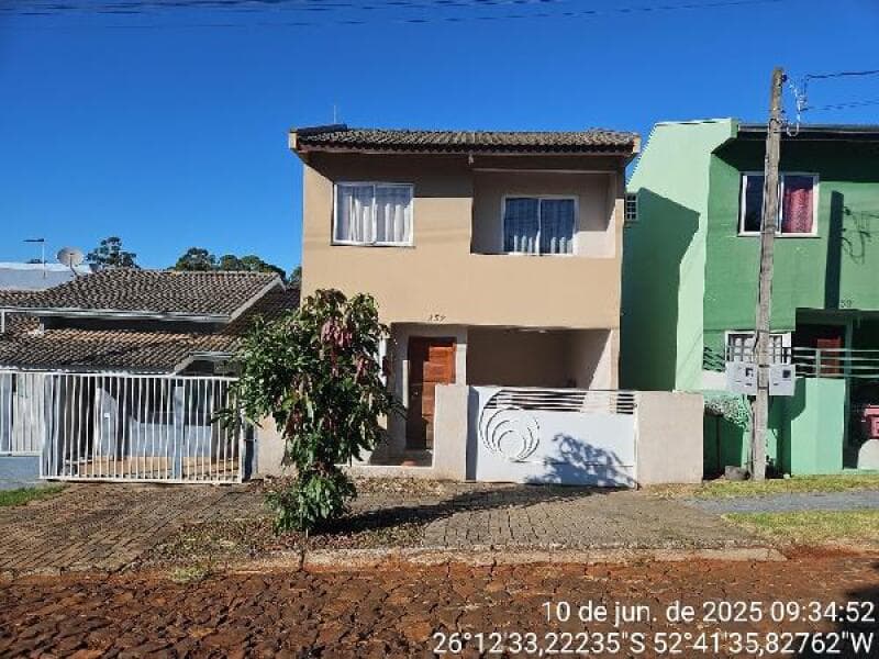 Casa em leilão em Pato Branco - PR — LOTE 263 Casa