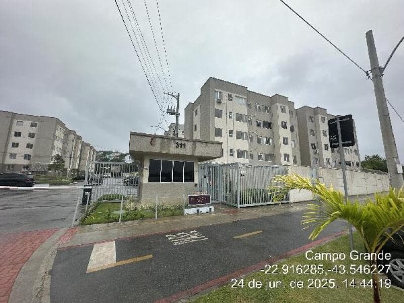 Apartamento em leilão em Rio De Janeiro - RJ — LOTE 272 Apartamento